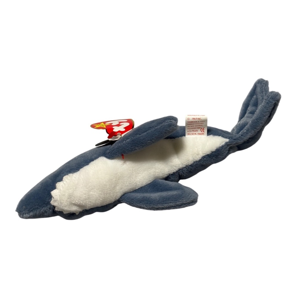 Ty Beanie Babies Crunch the Shark 1996 Blue White Plush Toy Tags Attached - Picture 6 of 7